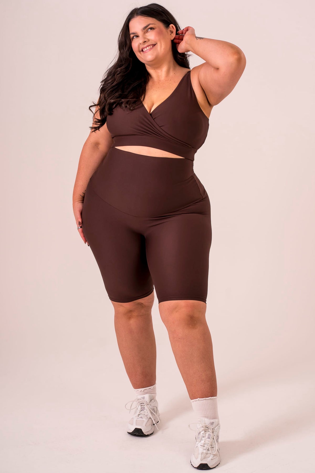 Espresso Dynamic Extra High Waisted Bike Shorts