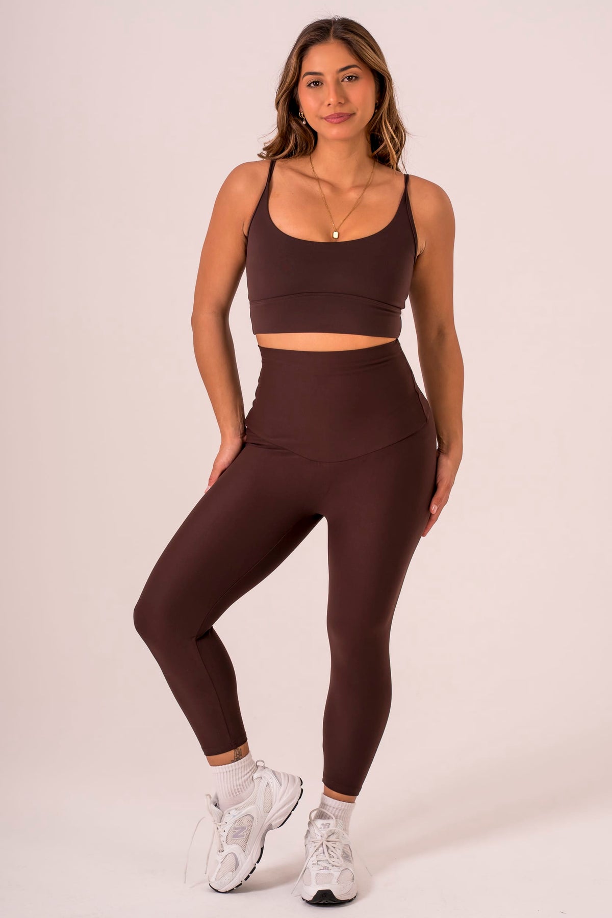 Espresso Dynamic Extra High Waisted Capri Leggings