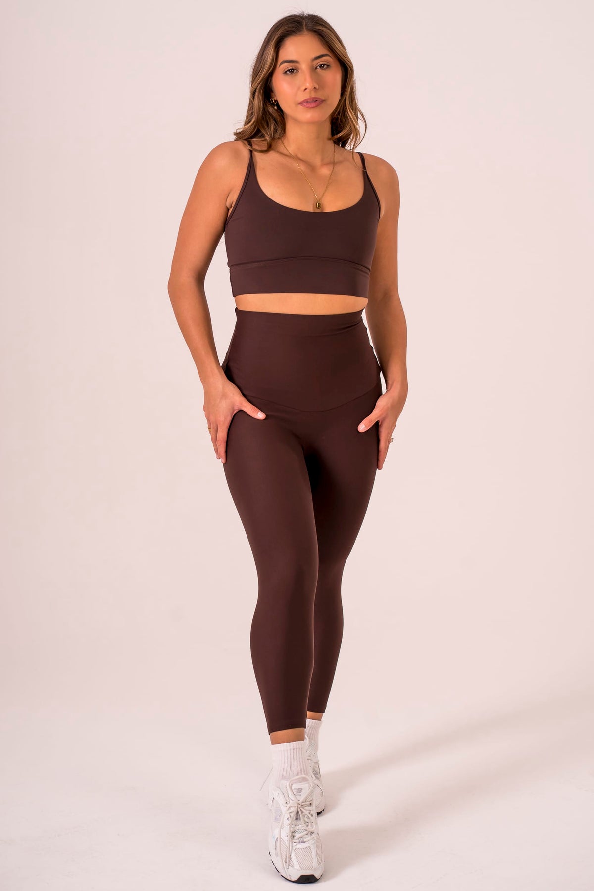 Espresso Dynamic Extra High Waisted Capri Leggings