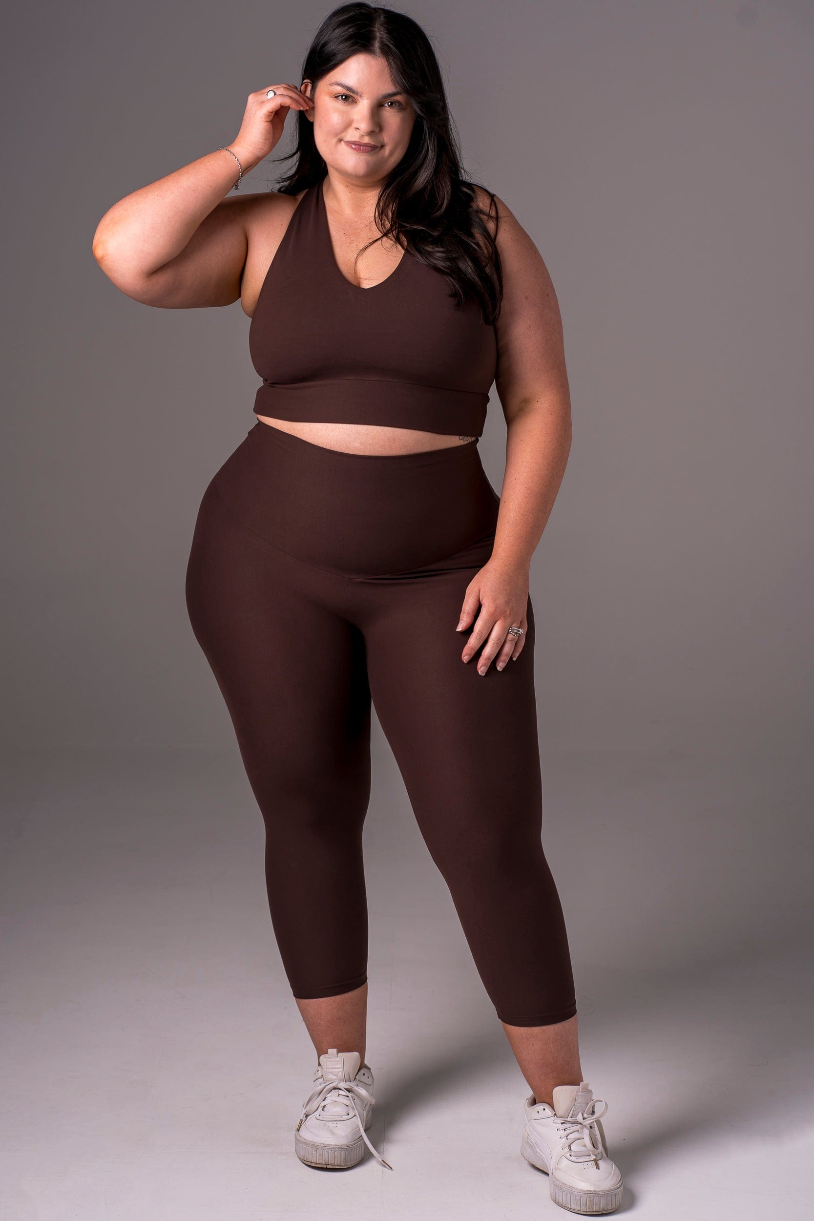 Espresso Dynamic High Waisted Capri Leggings