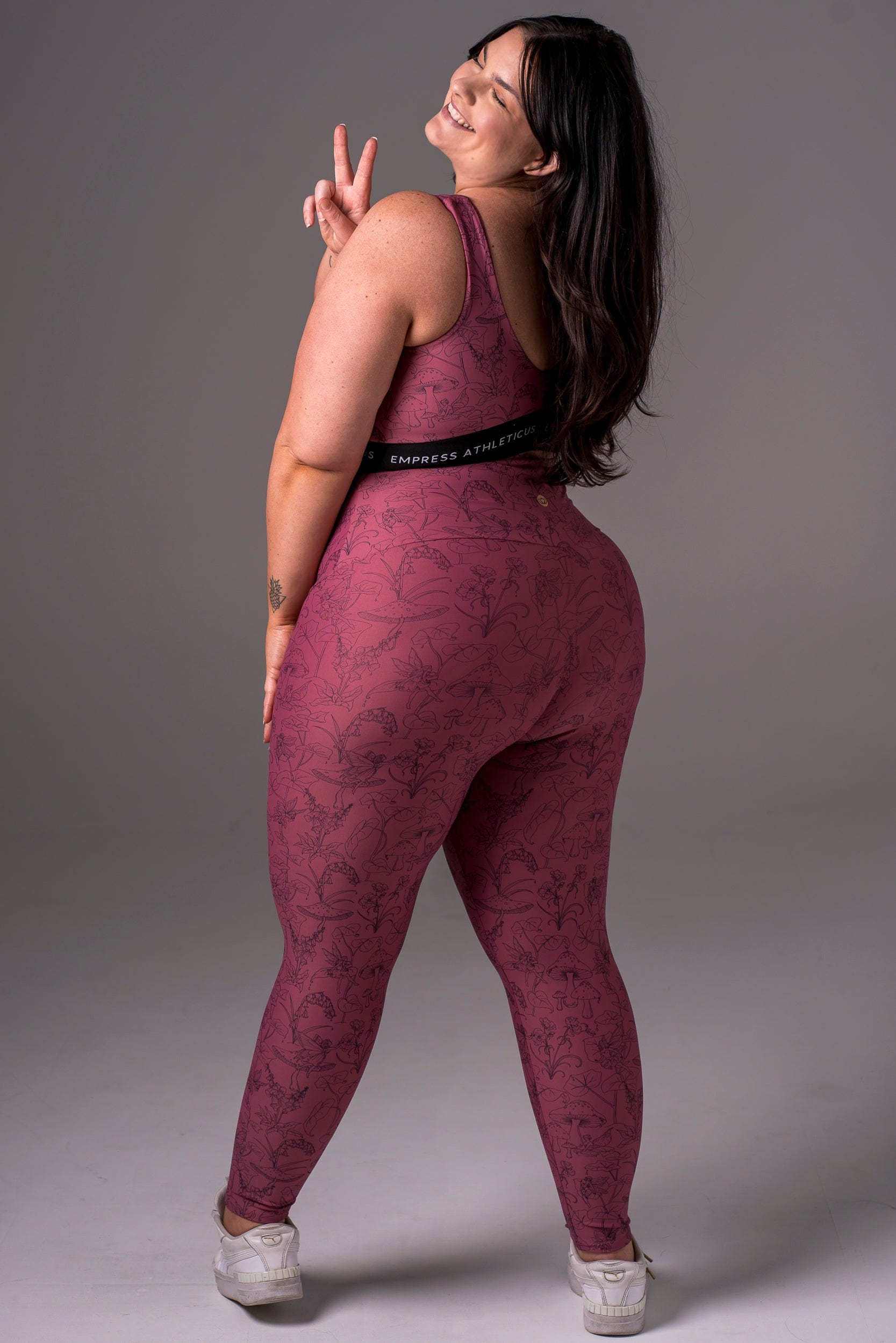 Fairy Garden Dynamic Extra High Waisted Ankle Biter Leggings