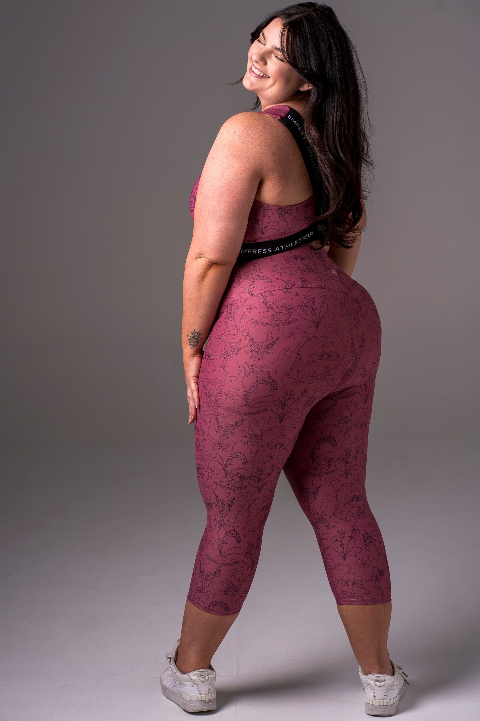 Fairy Garden Dynamic High Waisted Capri Leggings