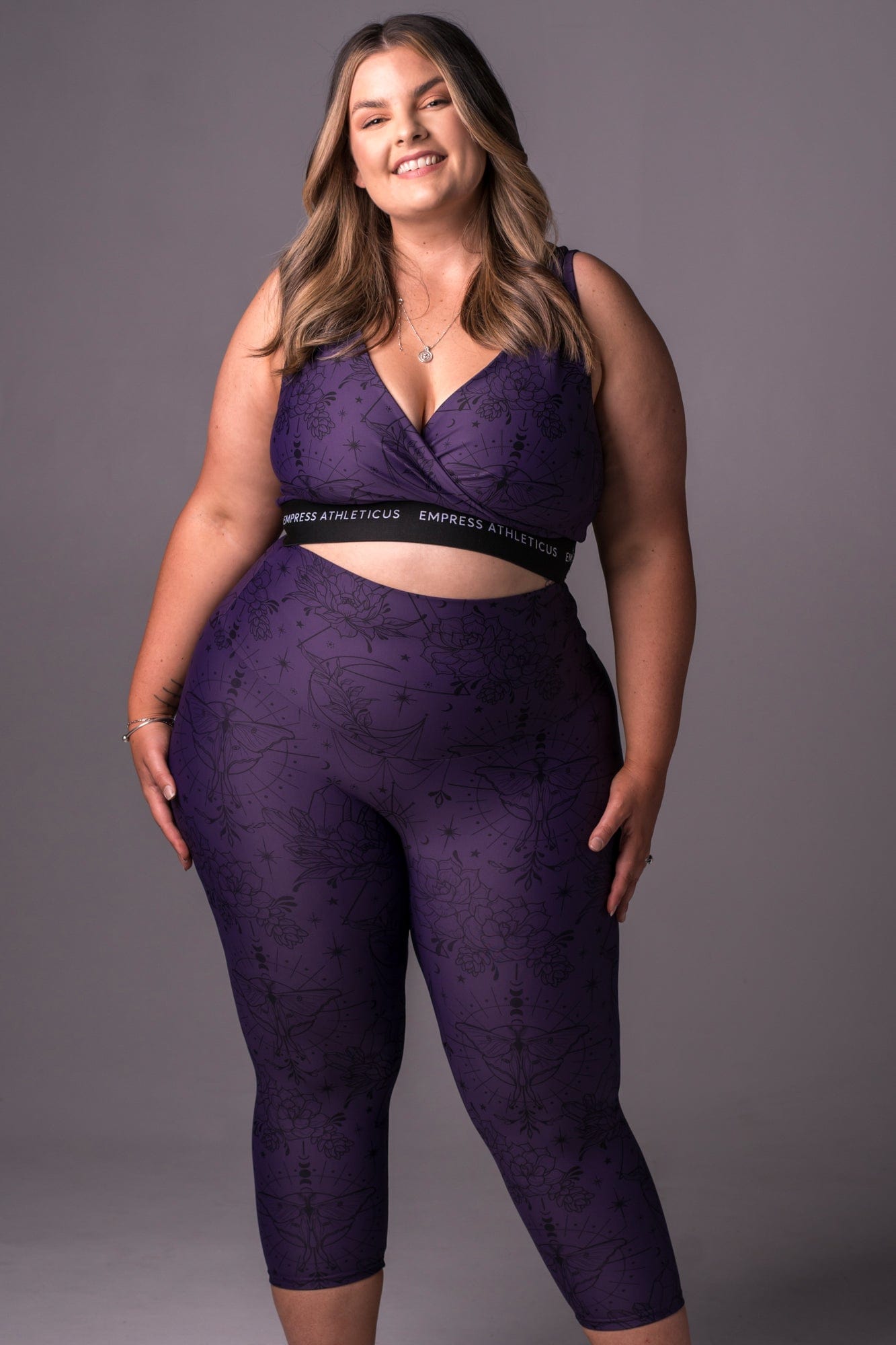 Luna Dynamic High Waisted Seamless Front Capri Leggings