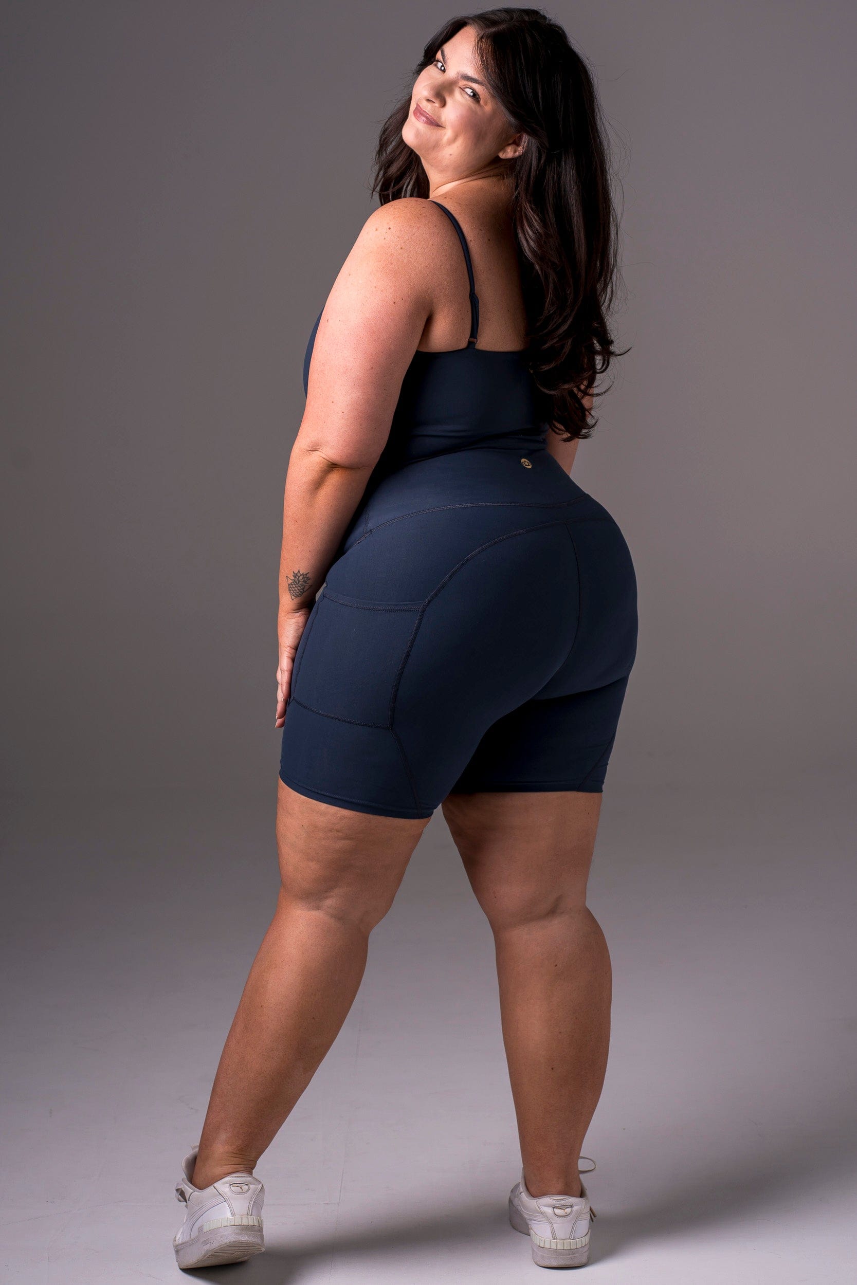 Midnight Dynamic High Waisted Pocket Shaper Booty Shorts