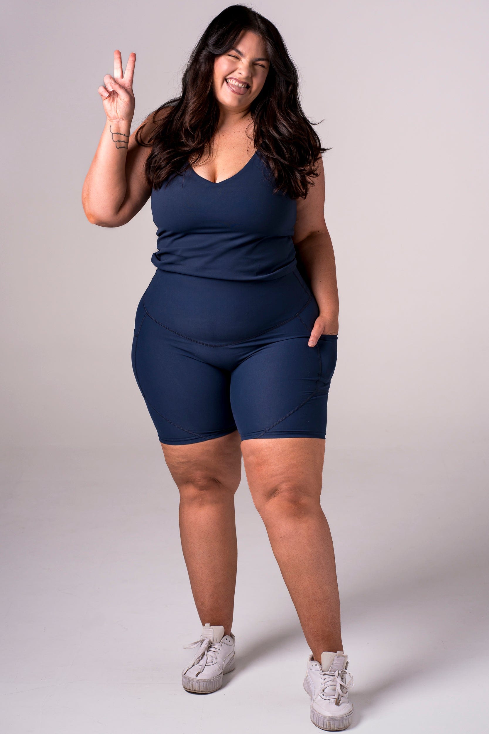 Midnight Dynamic High Waisted Pocket Shaper Booty Shorts