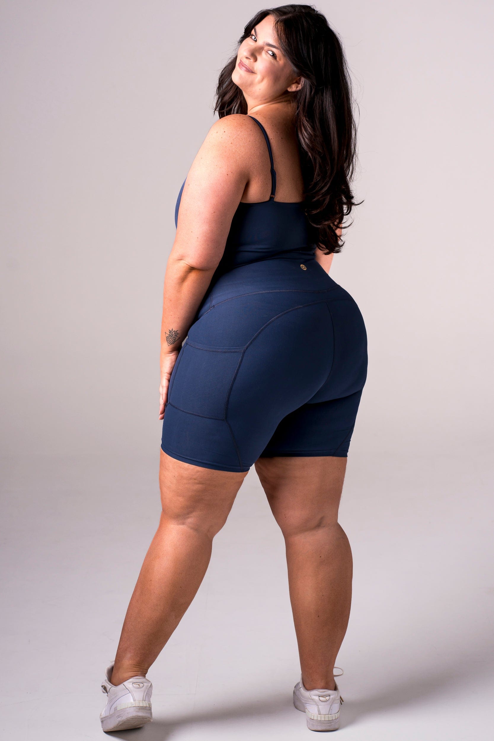 Midnight Dynamic High Waisted Pocket Shaper Booty Shorts