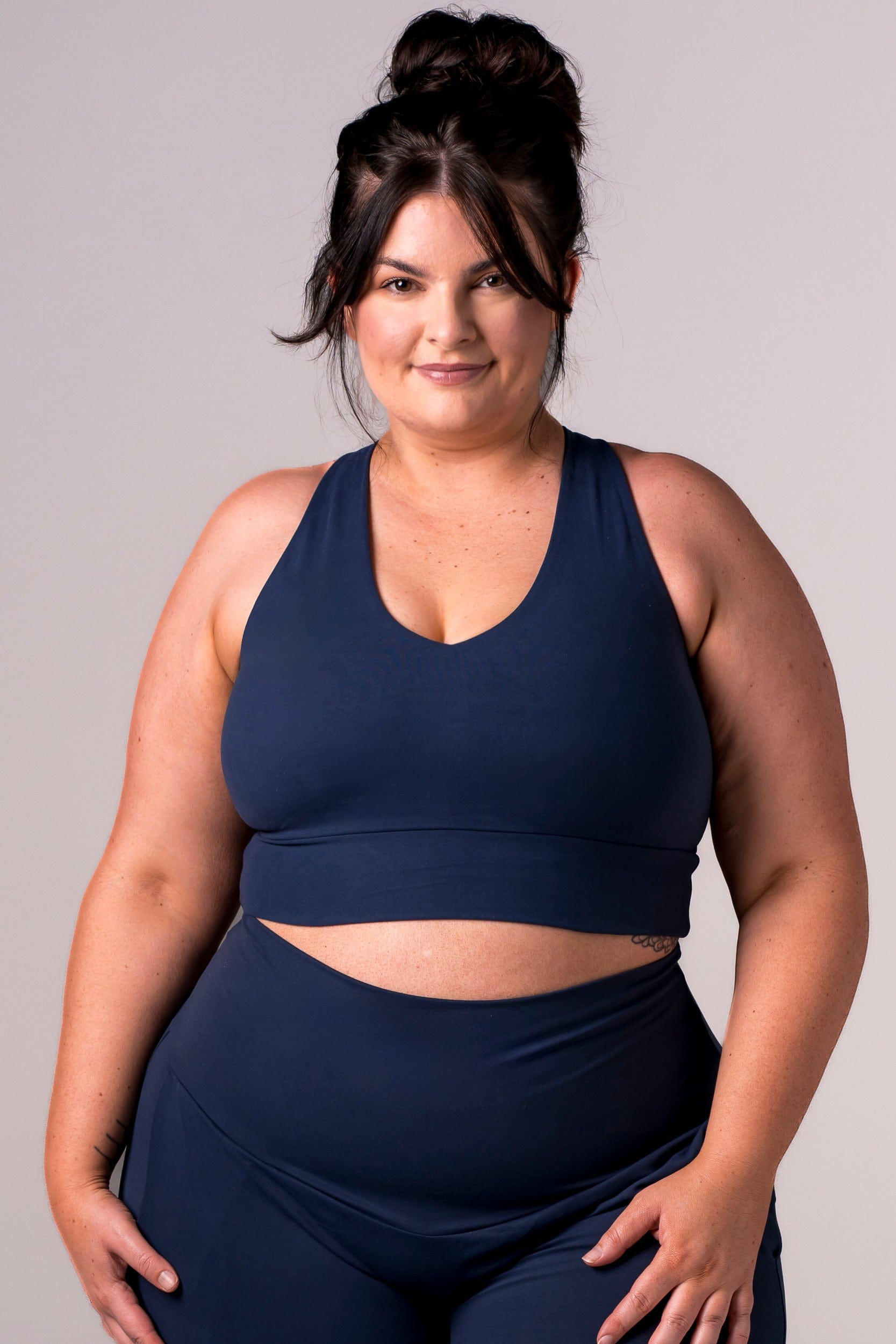 Midnight Dynamic Sports Crop