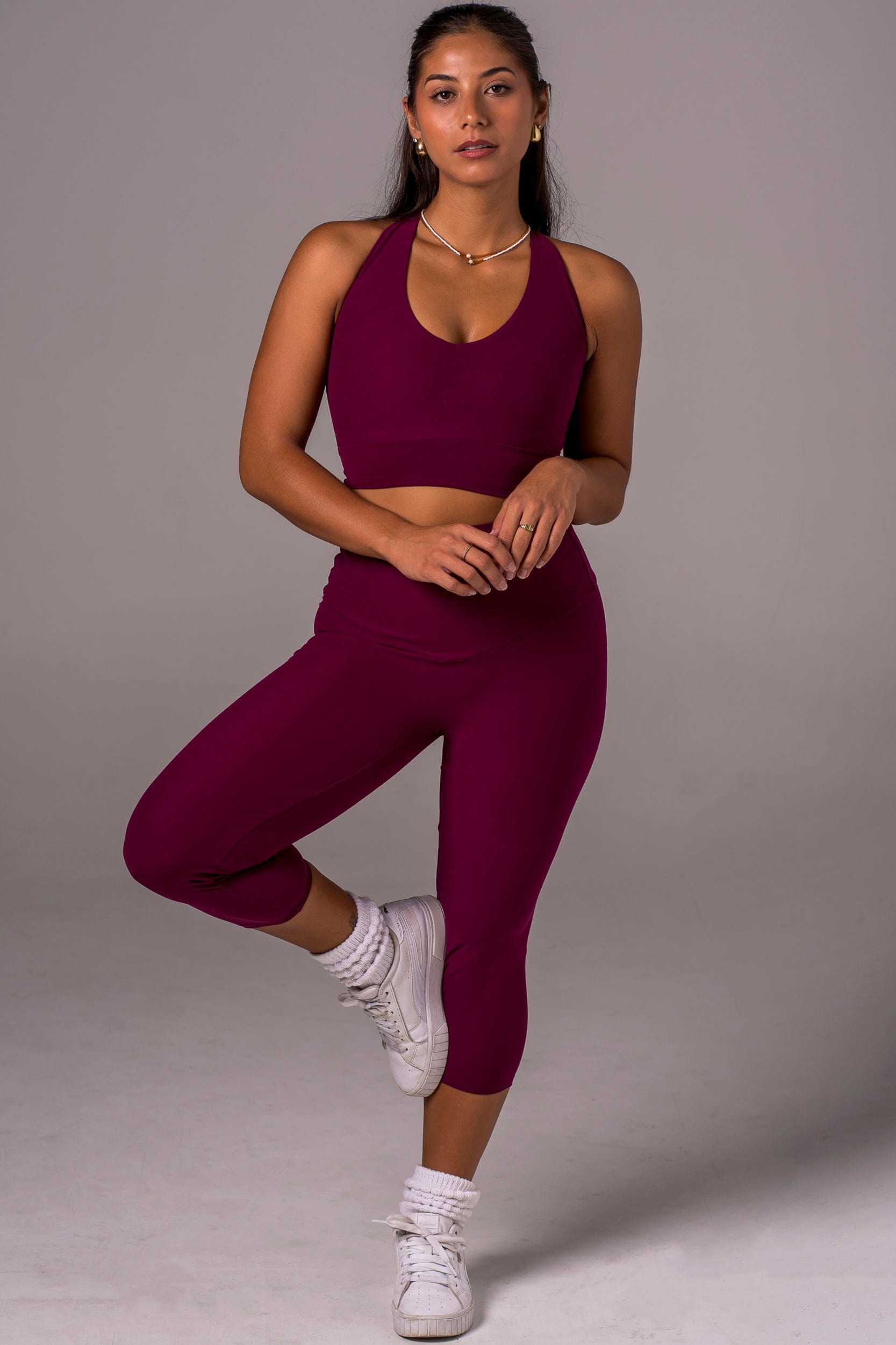 Mulberry Dynamic High Waisted Capri Leggings