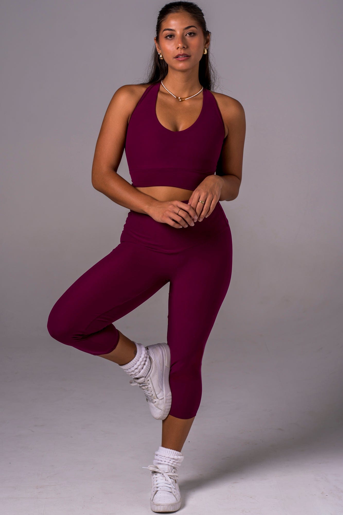 Mulberry Dynamic High Waisted Capri Leggings