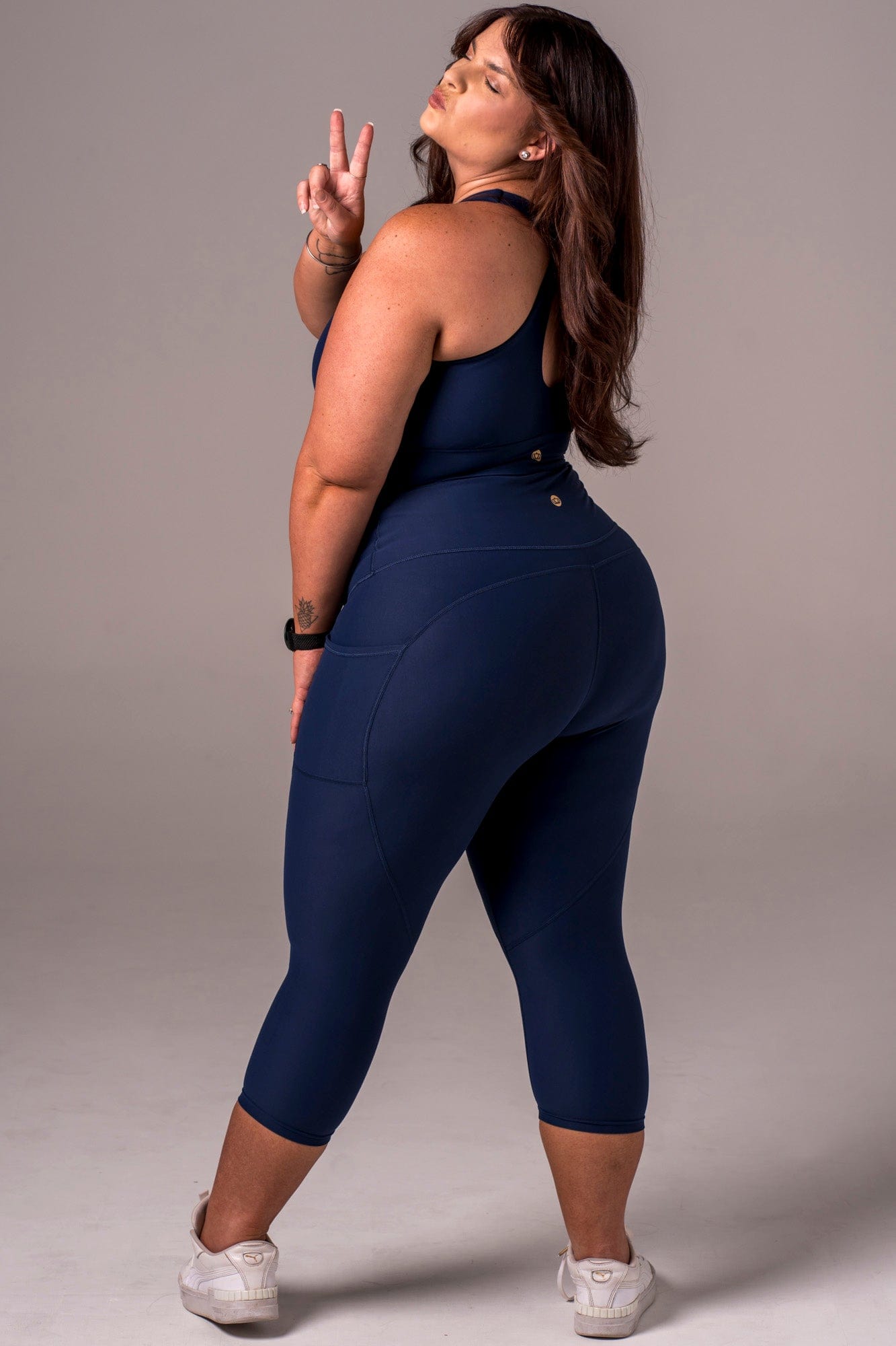 Navy Dynamic High Waisted Pocket Shaper Capri Leggings