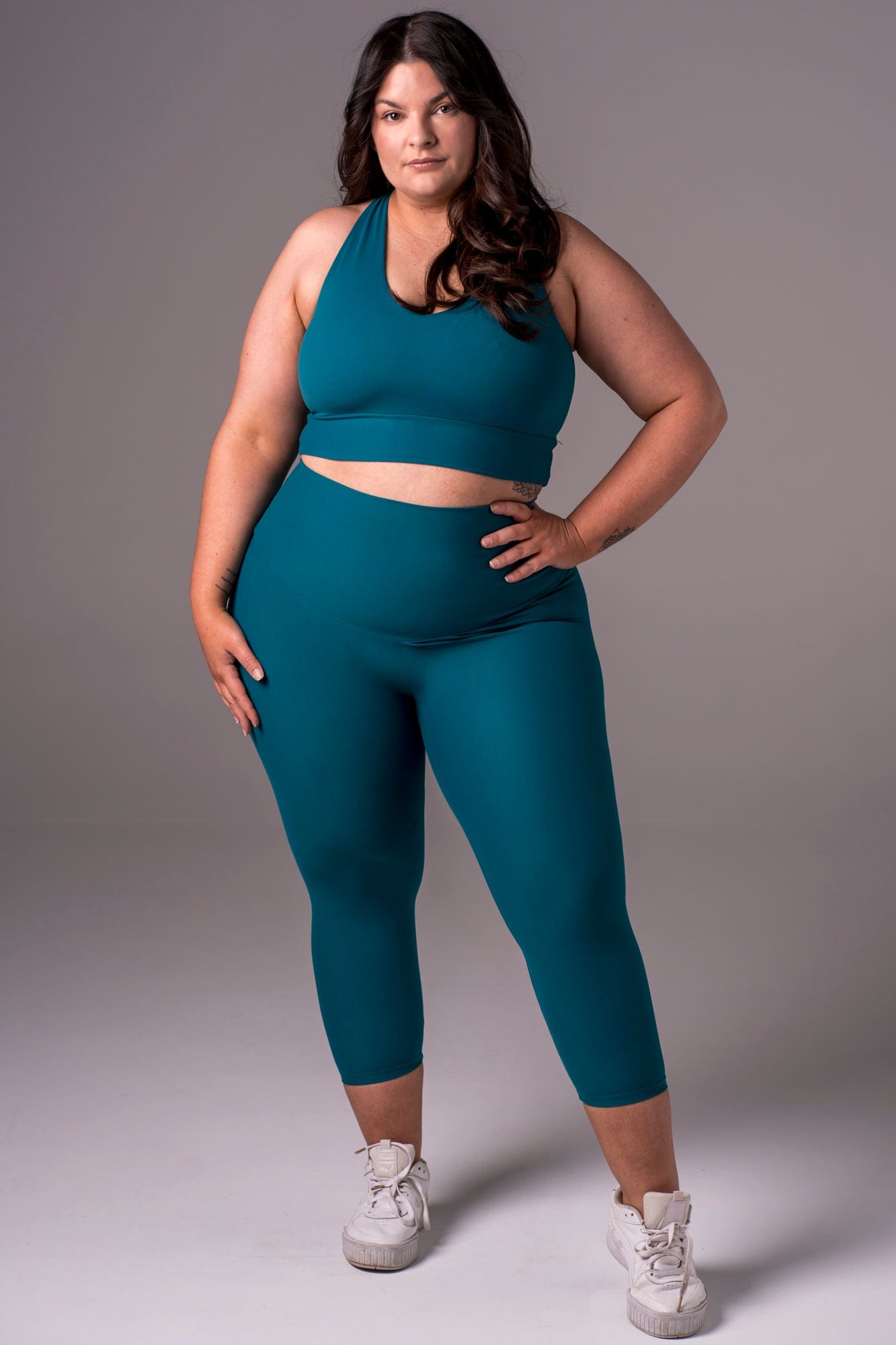 Ocean Dynamic High Waisted Capri Leggings
