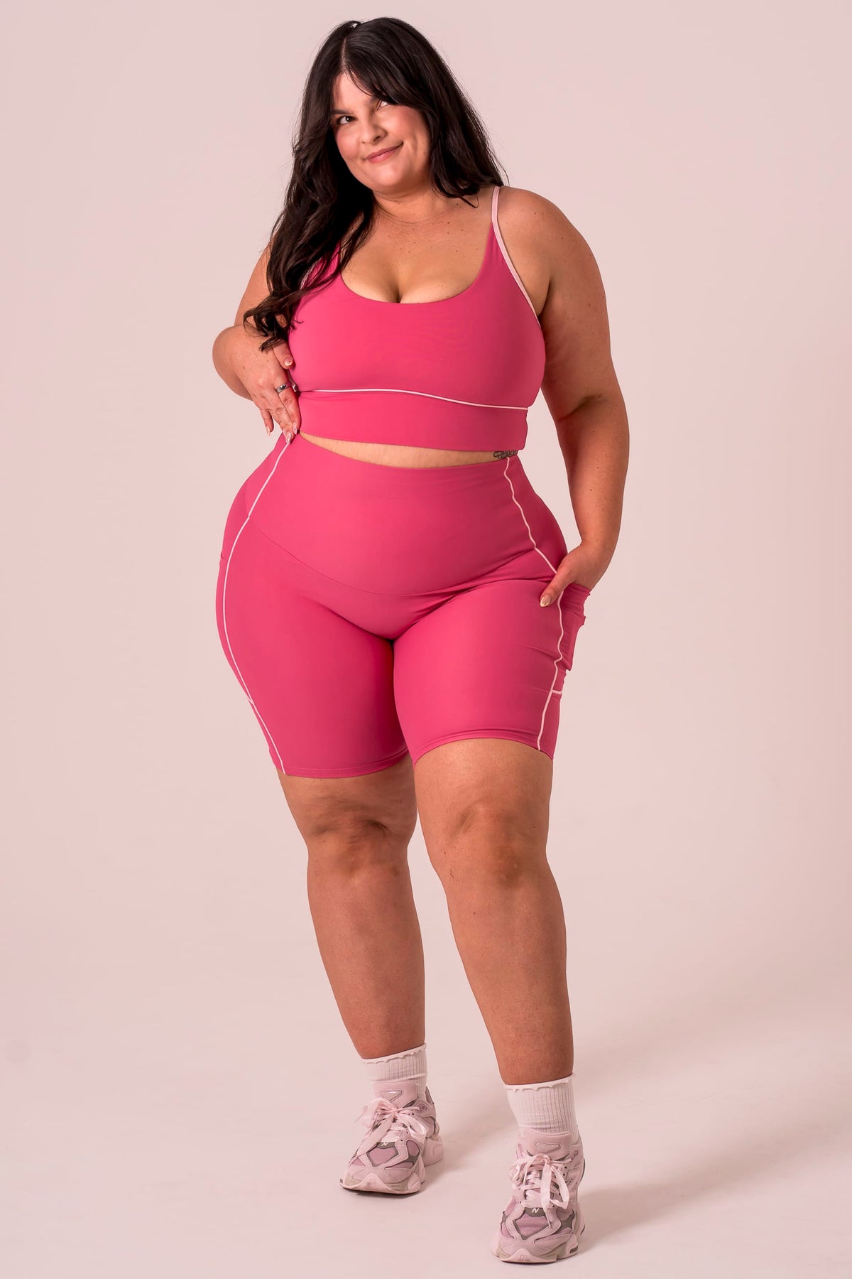Raspberry Duo Dynamic Pocket Curve 9" Shorts