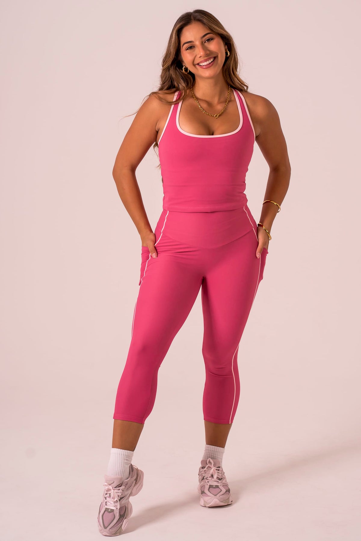 Raspberry Duo Dynamic Pocket Curve Capri