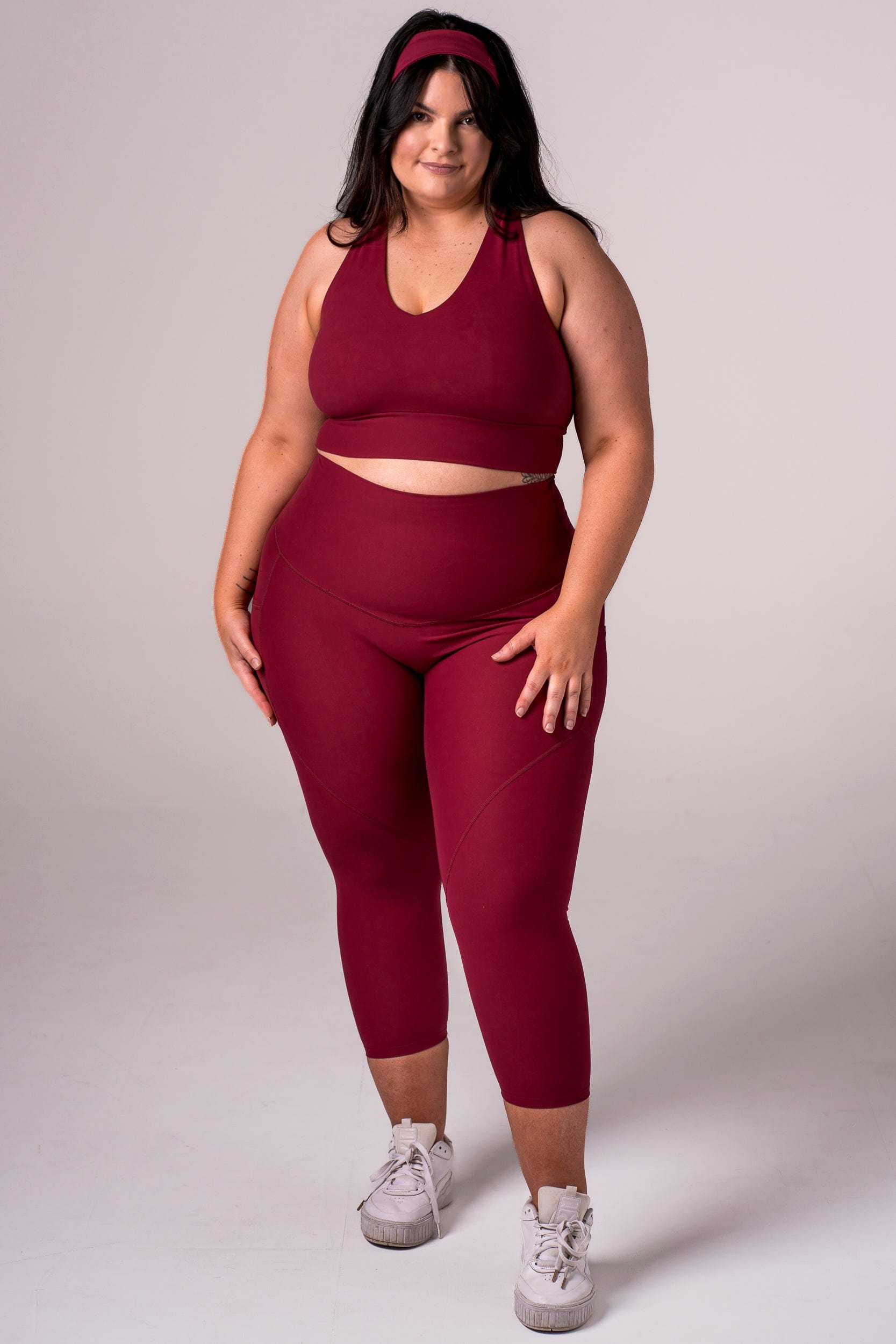 Scarlet Dynamic High Waisted Pocket Shaper Capri Leggings