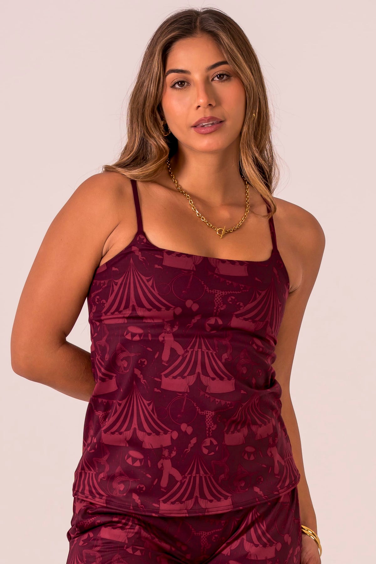 Showtime Luxe Built-In Singlet