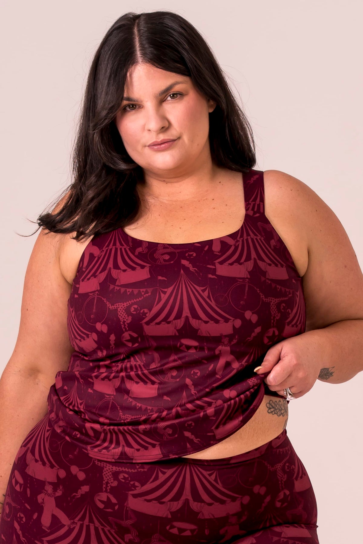 Showtime Luxe Built-In Yoga Tank