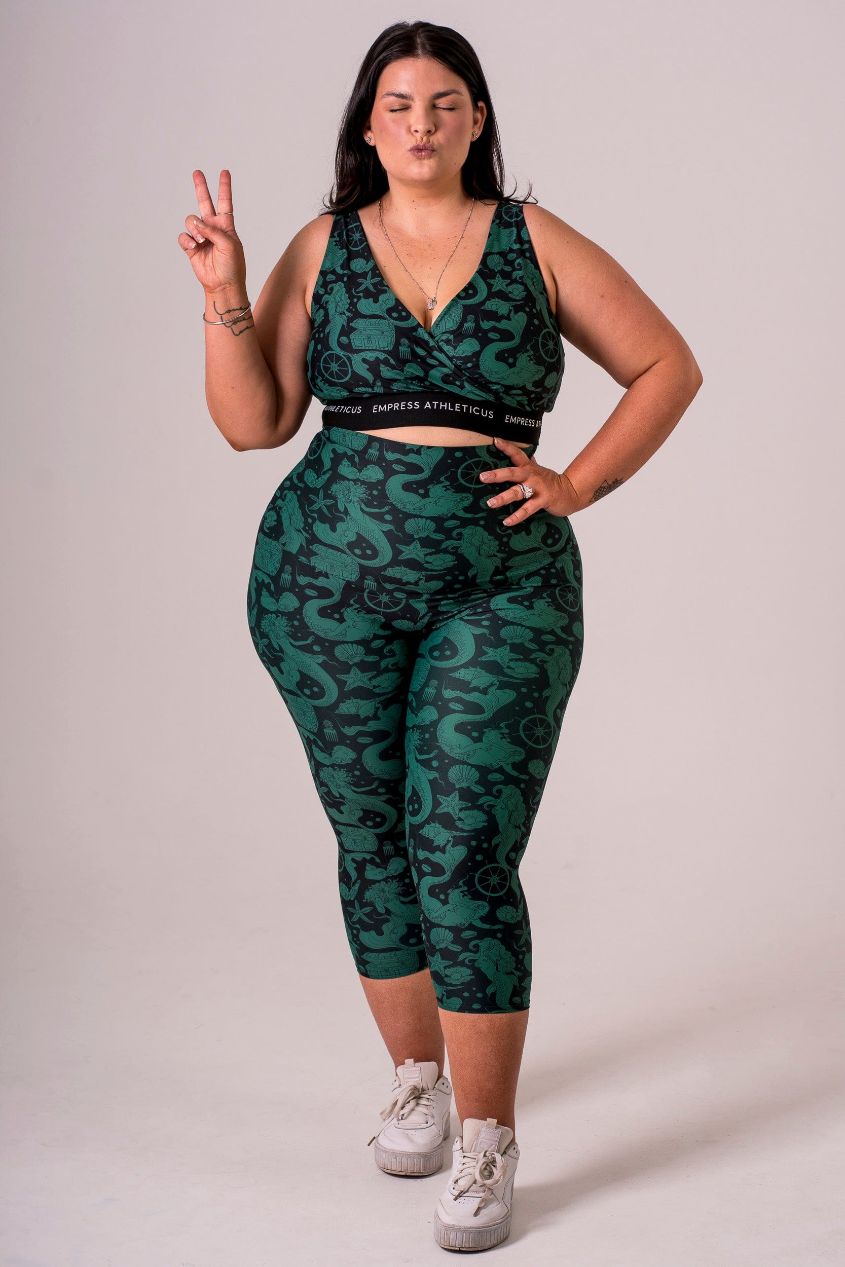 Siren Dynamic Extra High Waisted Capri Leggings