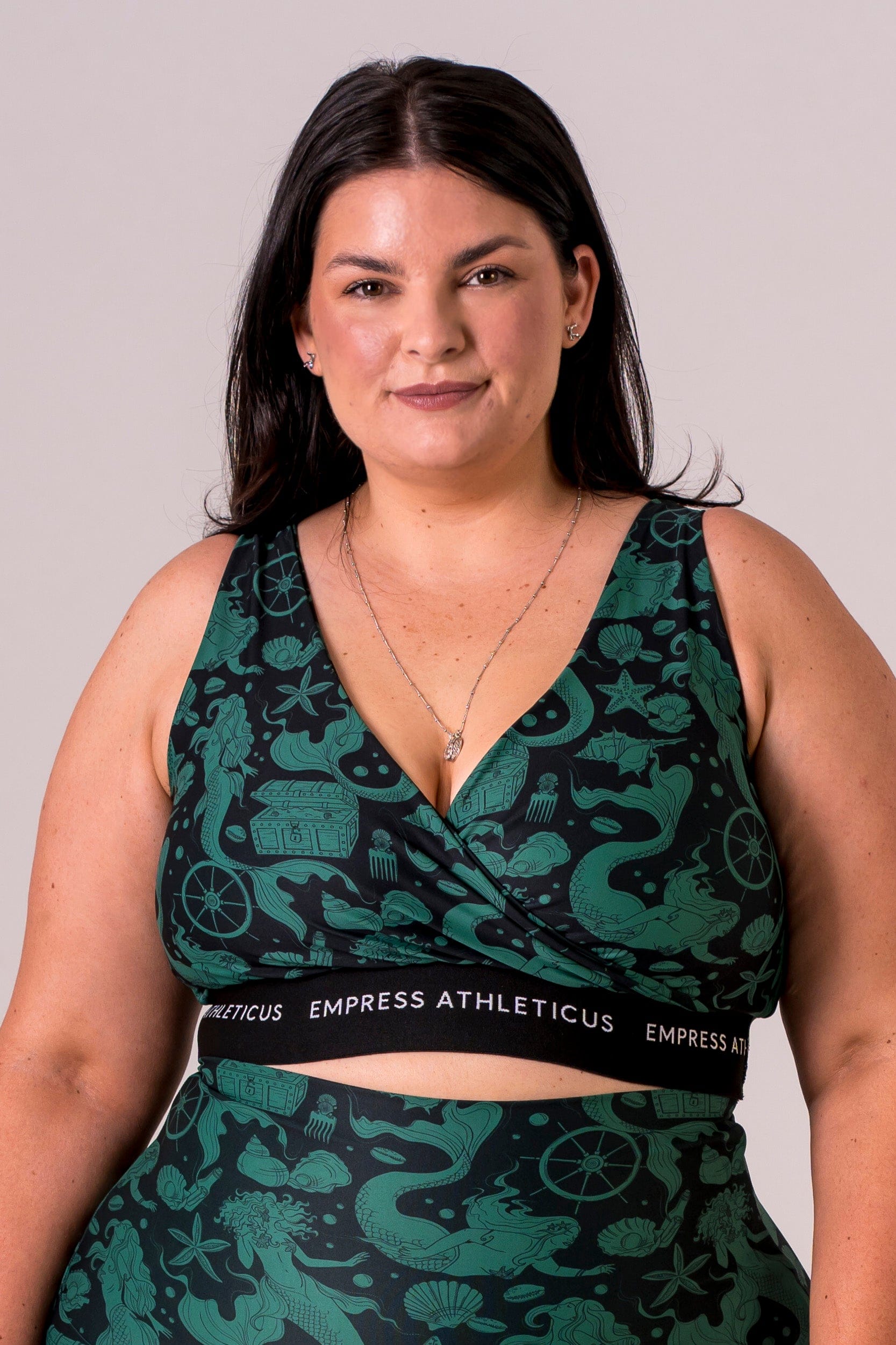 Siren Dynamic V Front Crop