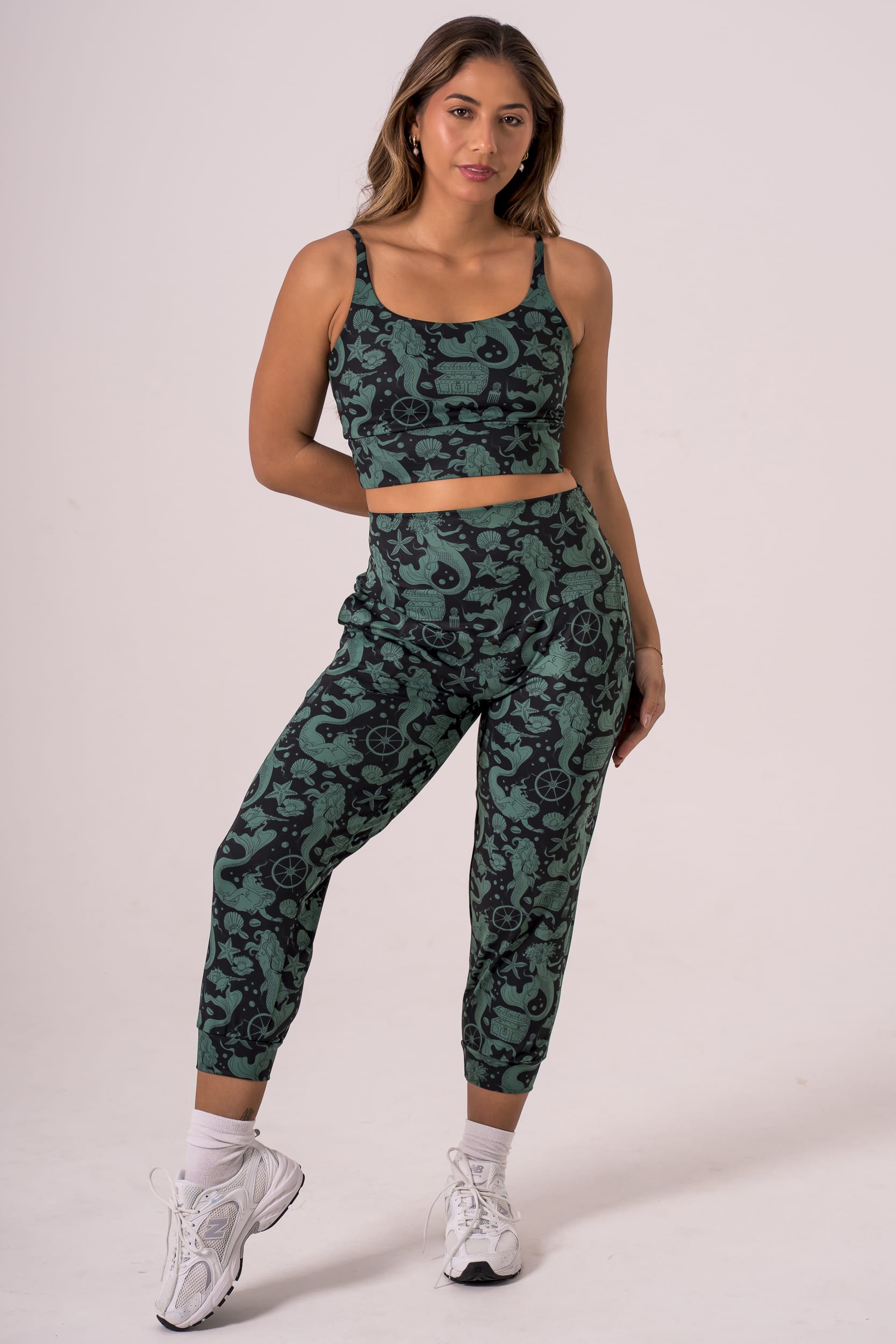 Siren Luxe Capri Jogger