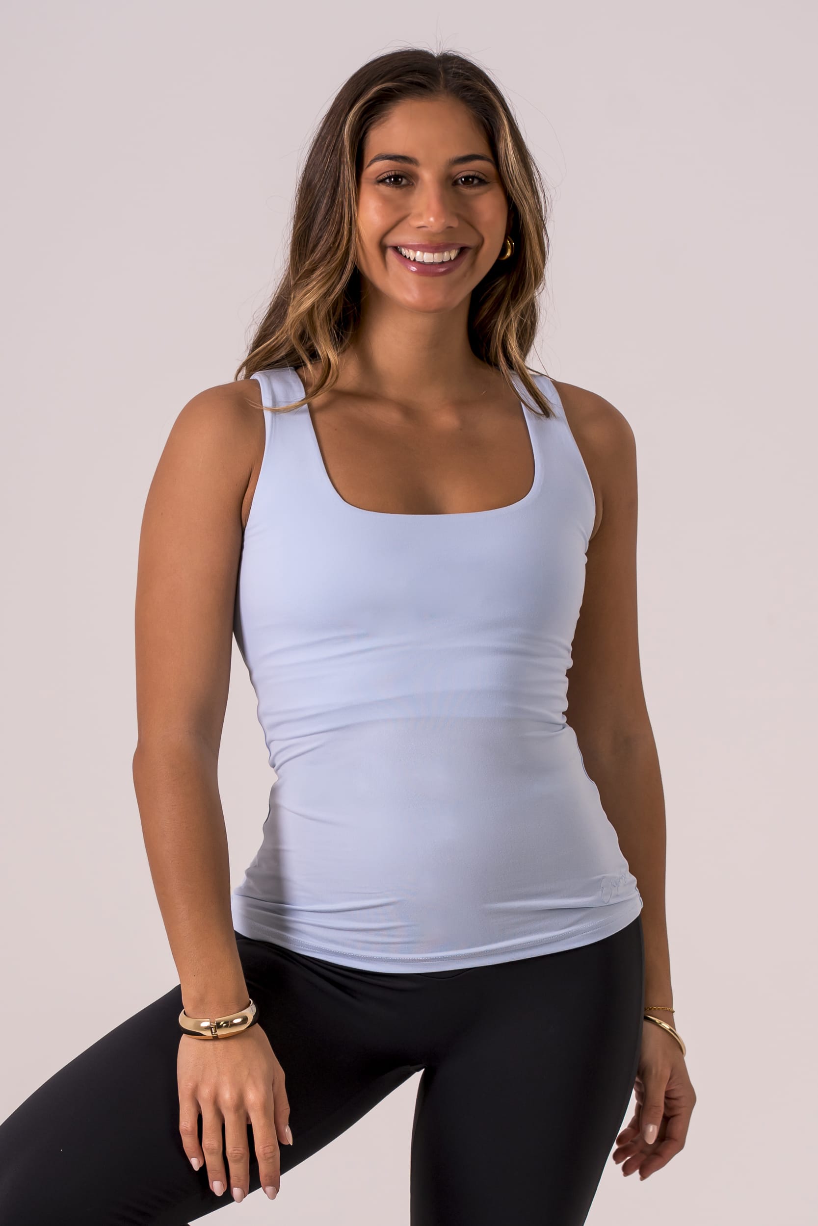 Sky Built-In Reversible Tank