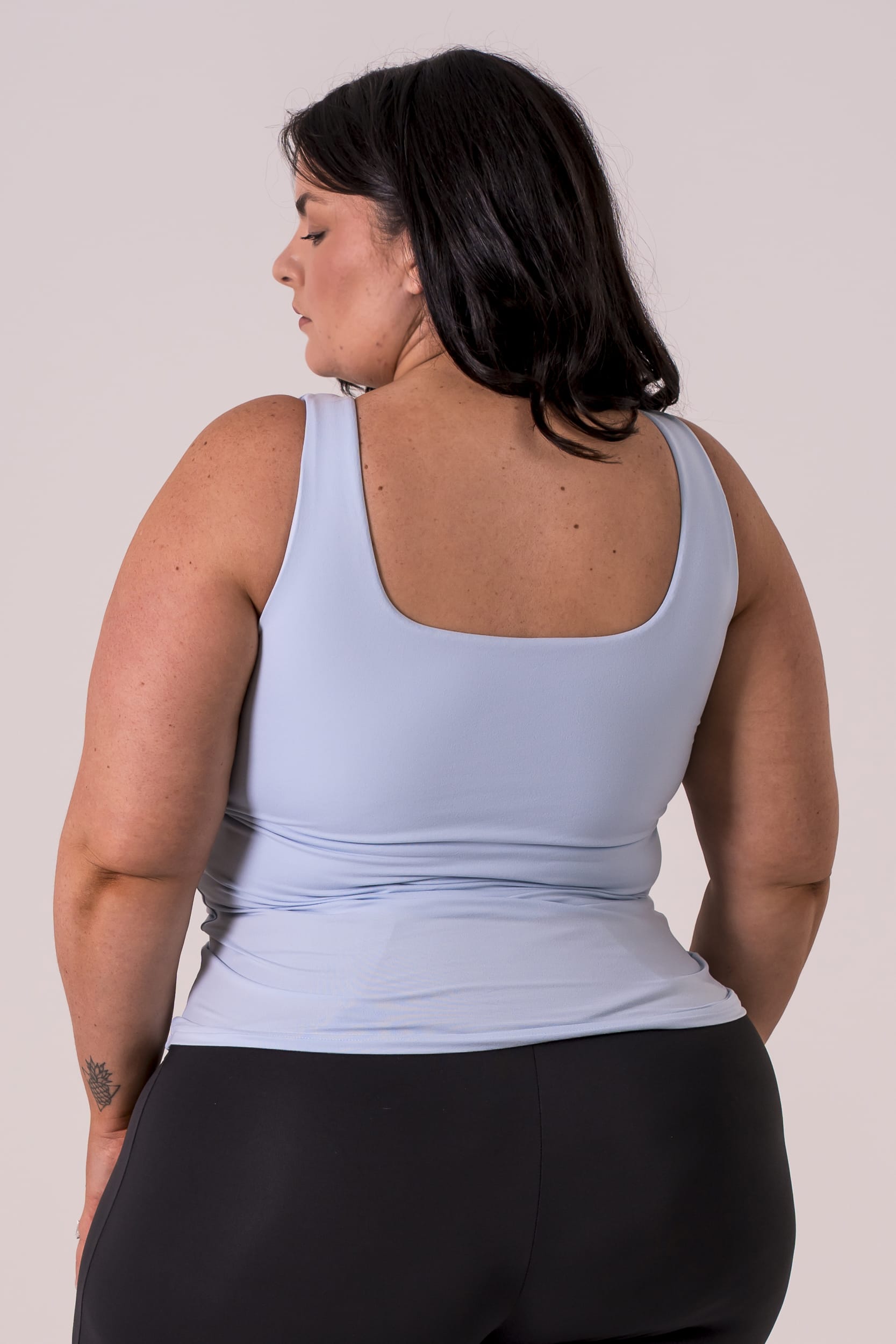 Sky Built-In Reversible Tank