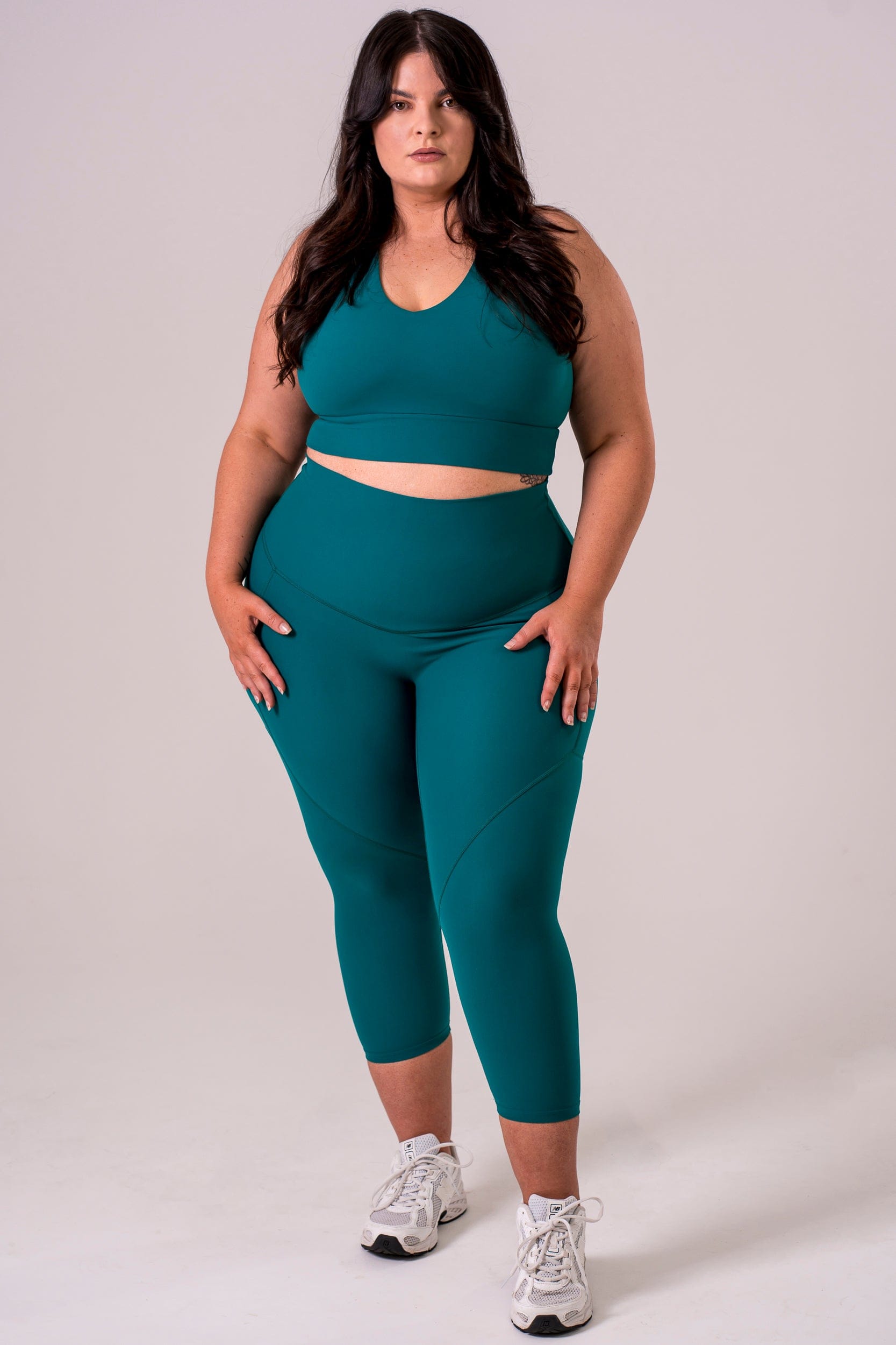 Teal Dynamic High Waisted Pocket Shaper Capri Leggings