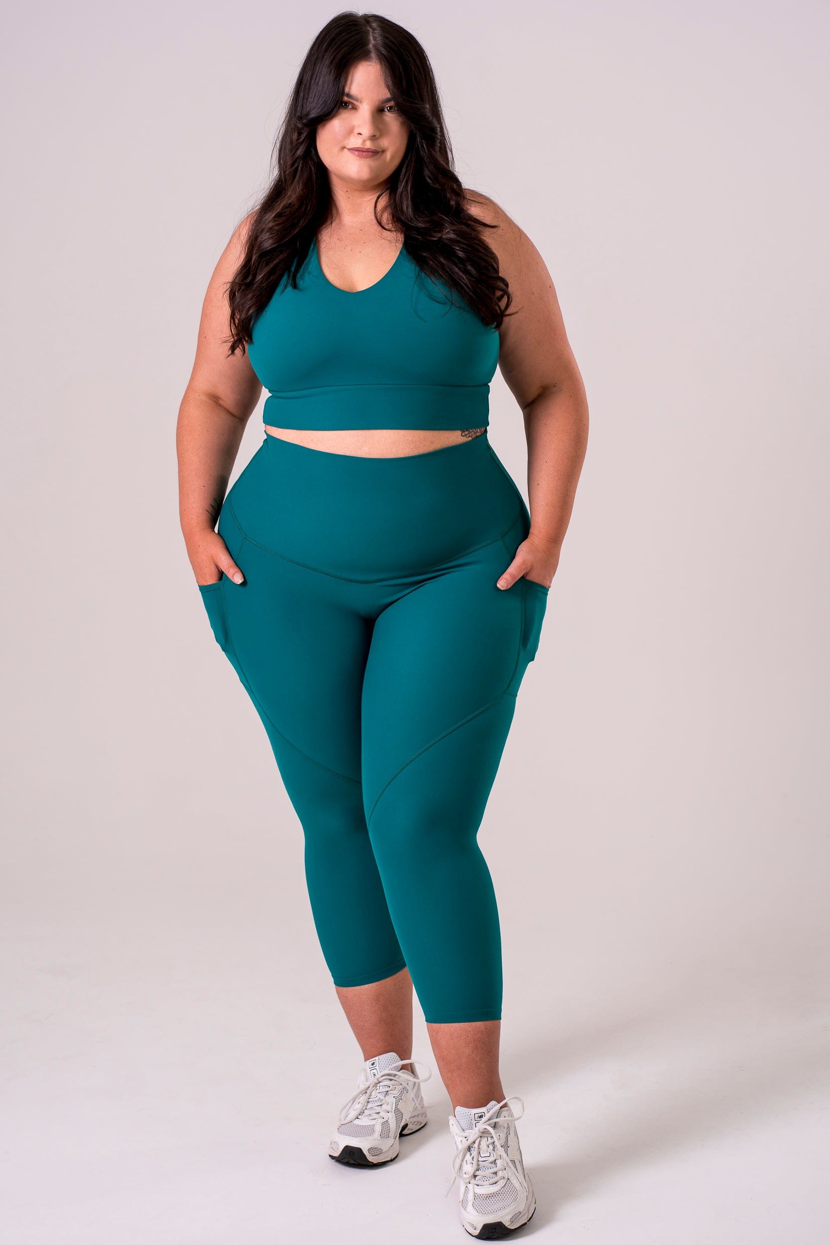 Teal Dynamic High Waisted Pocket Shaper Capri Leggings
