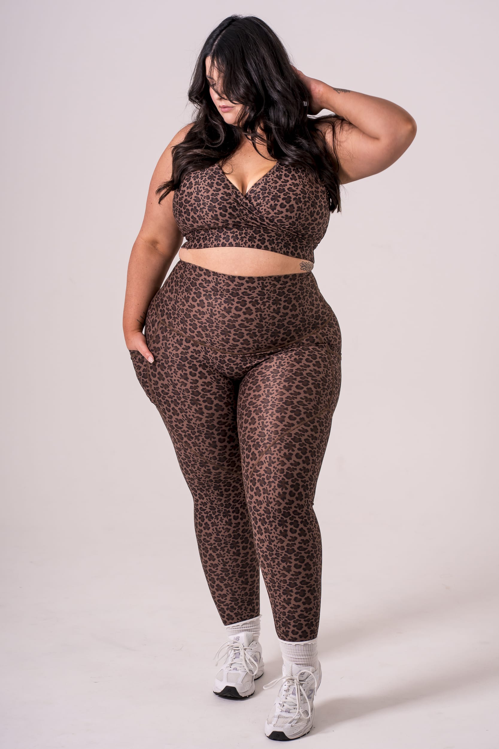 Untamed Dynamic High Waisted Pocket Shaper Ankle Biter Leggings