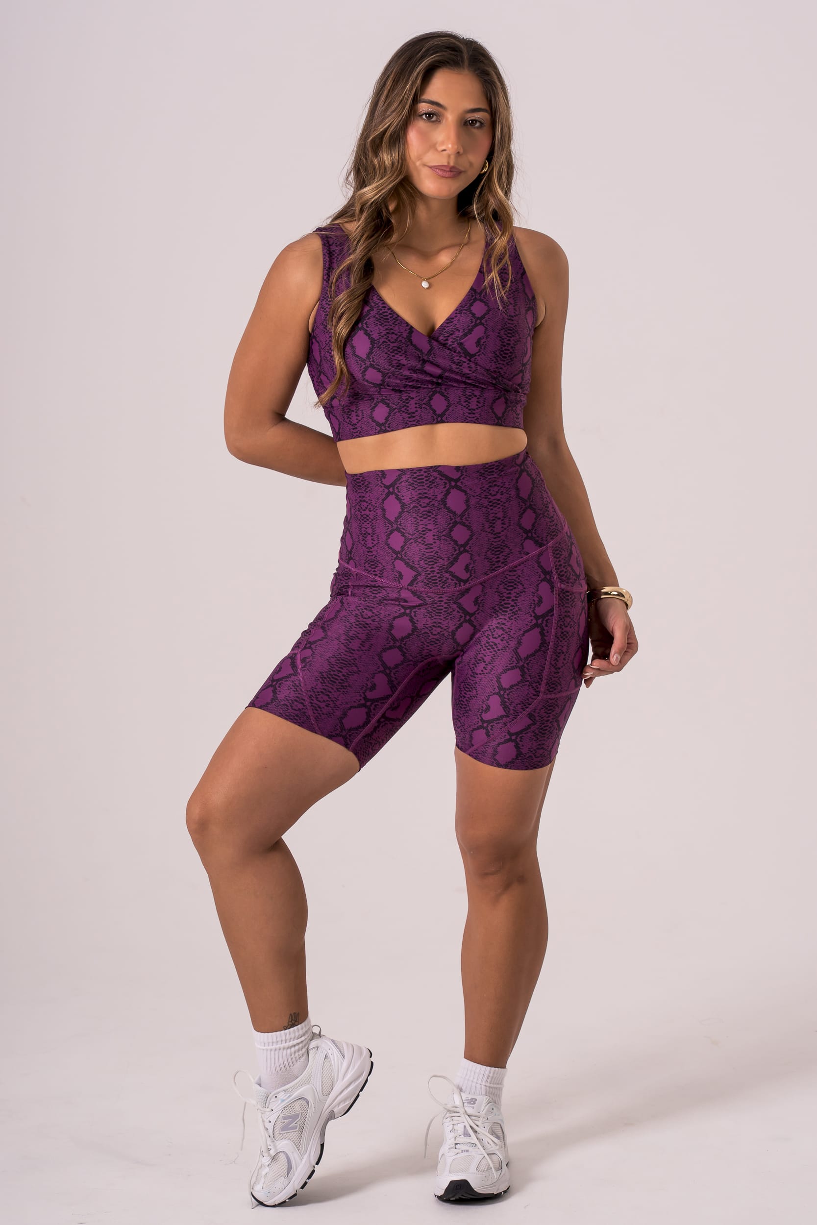 Venom Dynamic High Waisted Pocket Shaper Booty Shorts