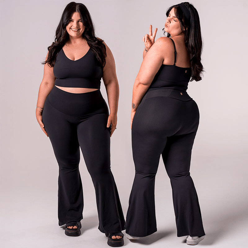 Empress founder B wearing the Black Luxe Pocket Yoga Pant — size L